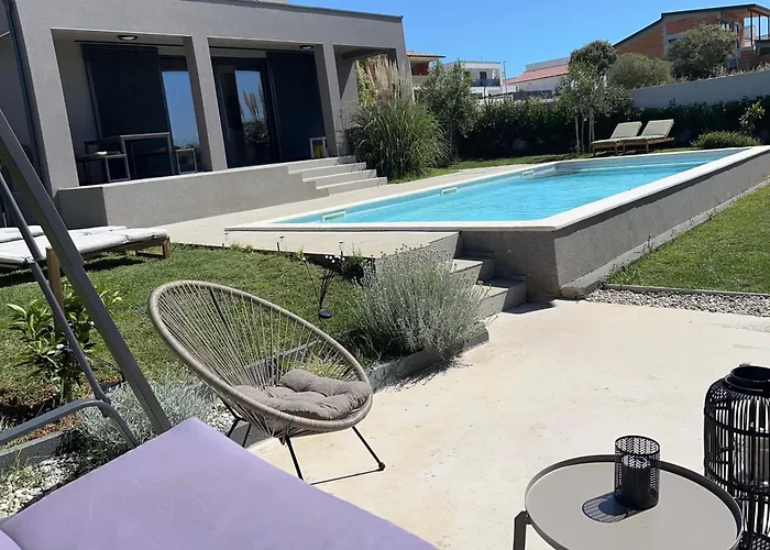 Prive Polai Villa Villa