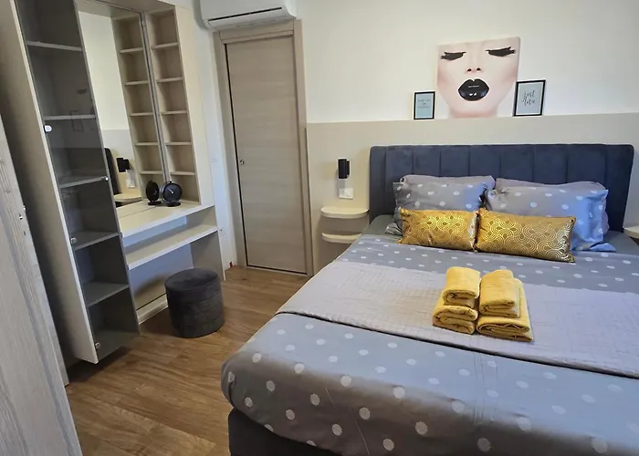 Prive Polai Villa *